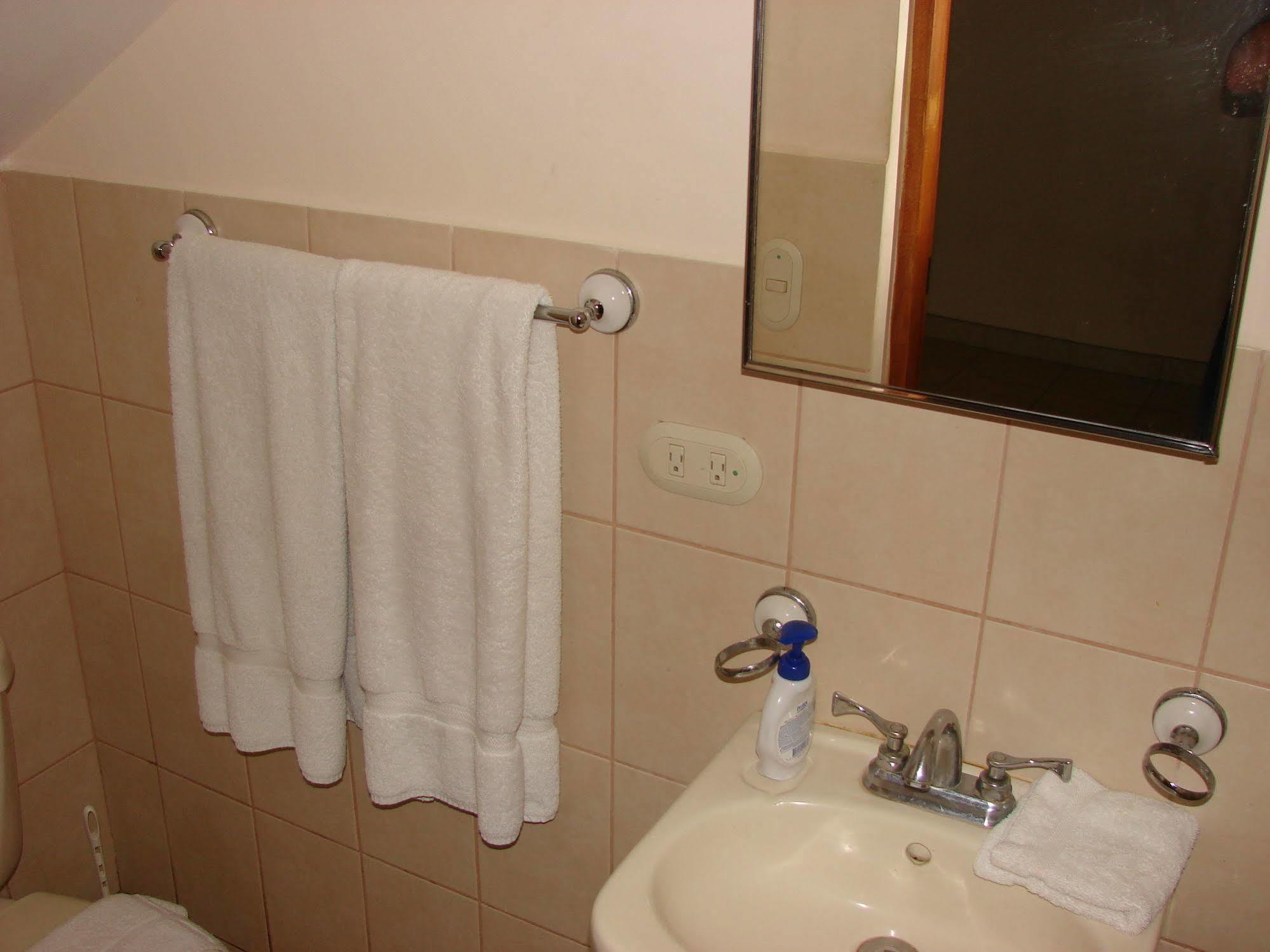 Villa Riviera 2 Bedroom Townhouse Playas del Coco 外观 照片