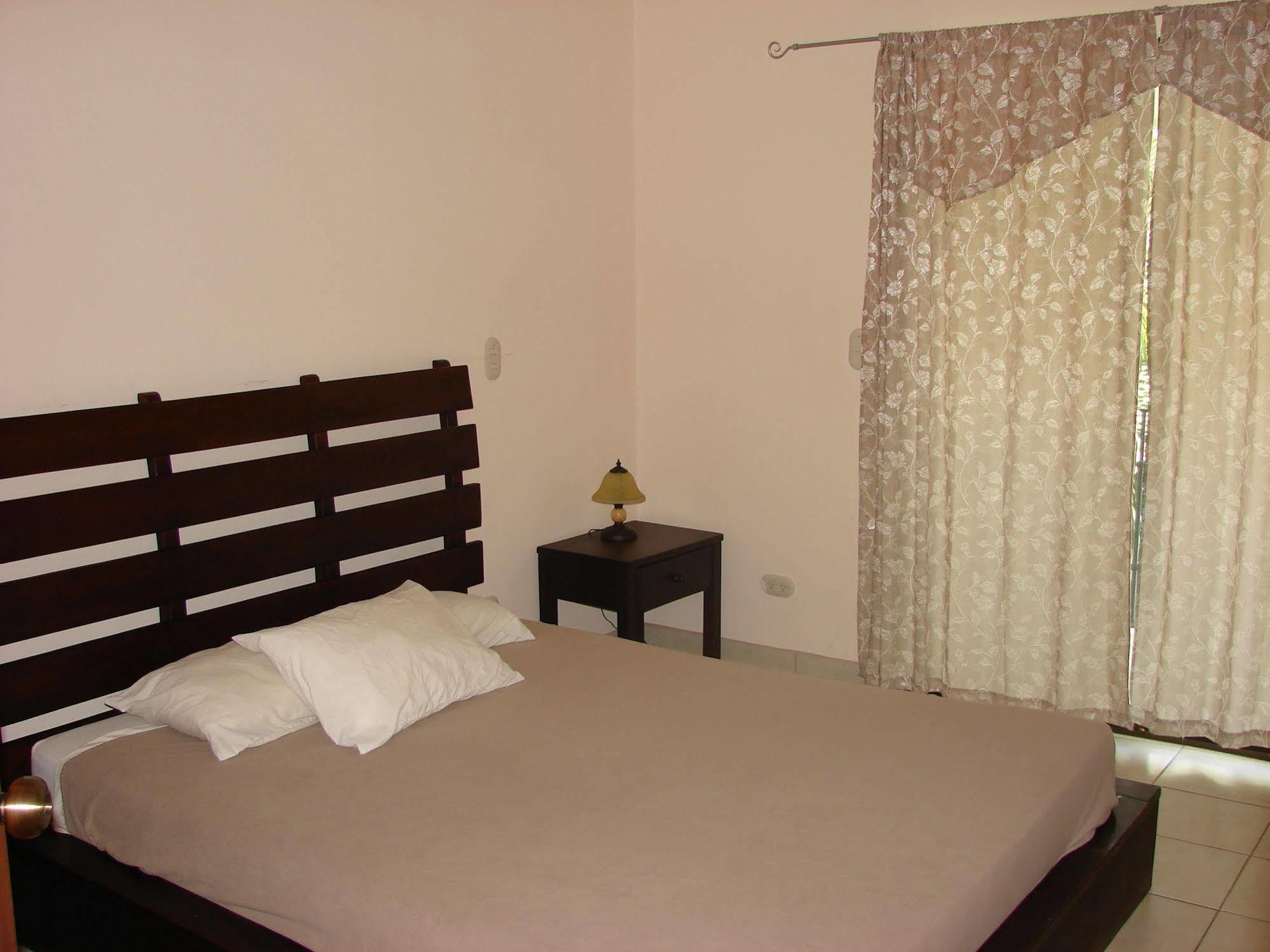 Villa Riviera 2 Bedroom Townhouse Playas del Coco 外观 照片